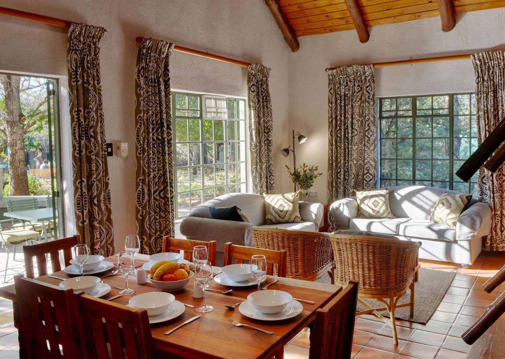 Burchell'S Bush Lodge By Dream Resorts เขตอนุรักษ์พันธุ์สัตว์ป่าซาบีแซนด์ ภายนอก รูปภาพ